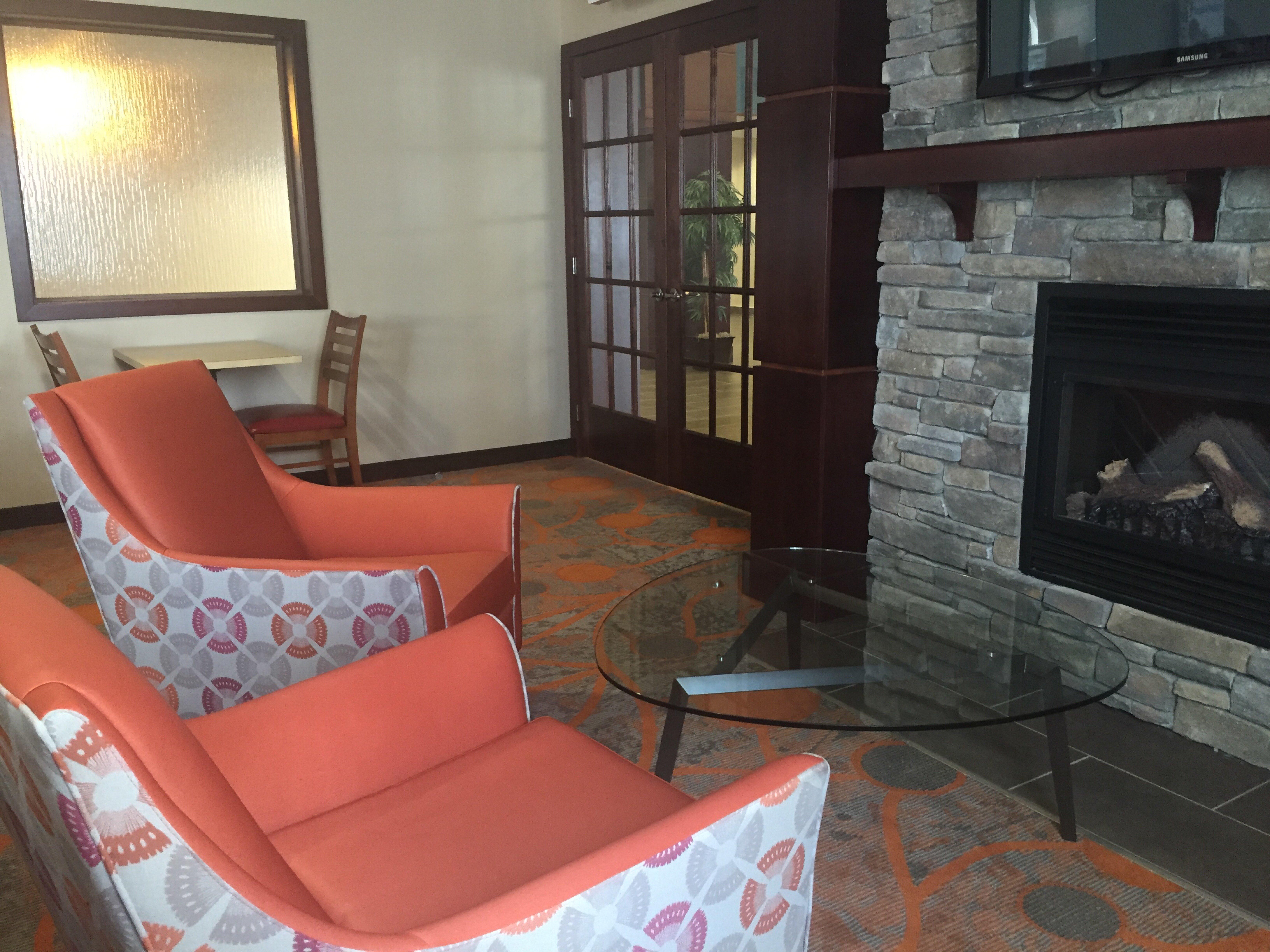 Comfort Inn & Suites Kincardine Bagian luar foto