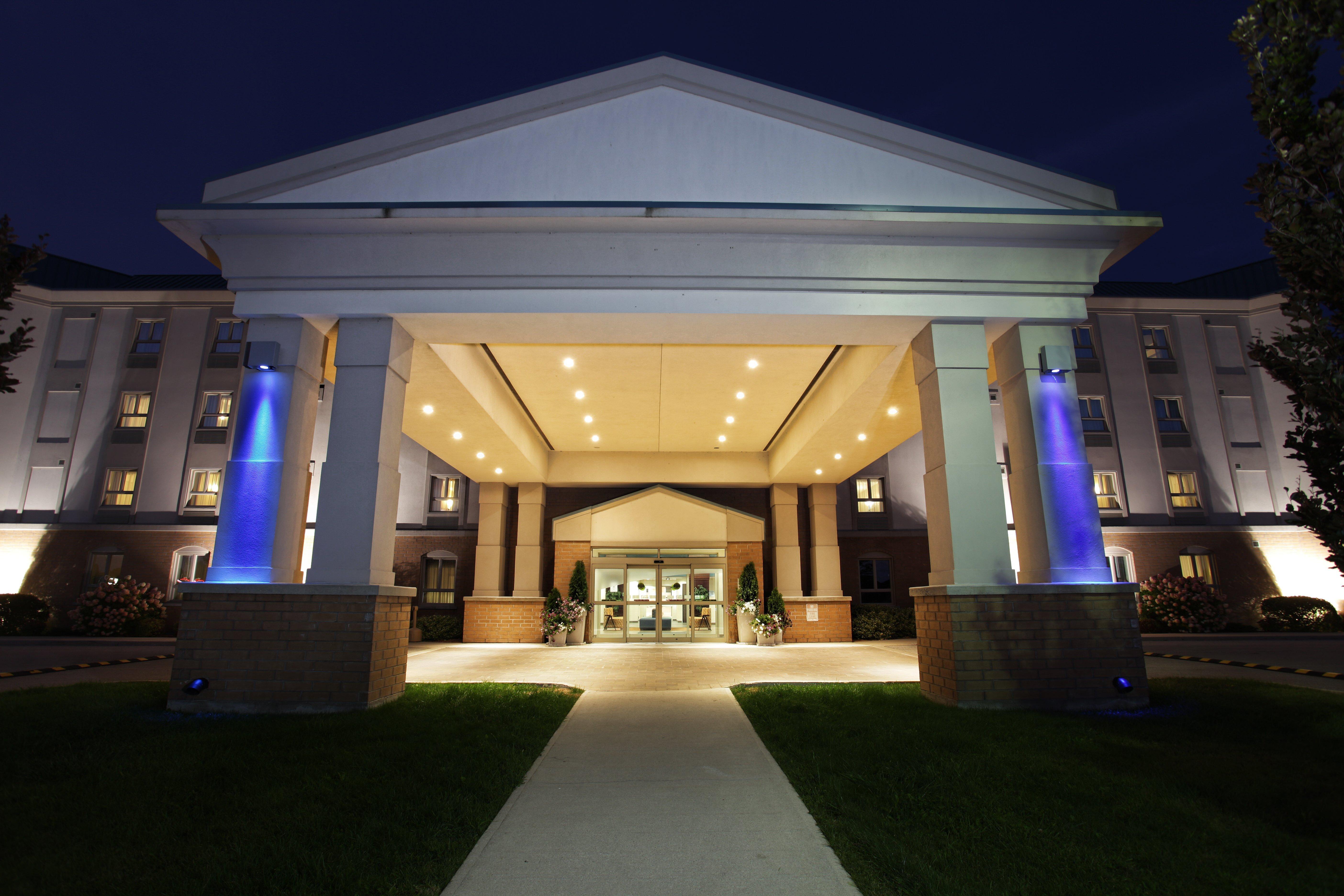 Comfort Inn & Suites Kincardine Bagian luar foto