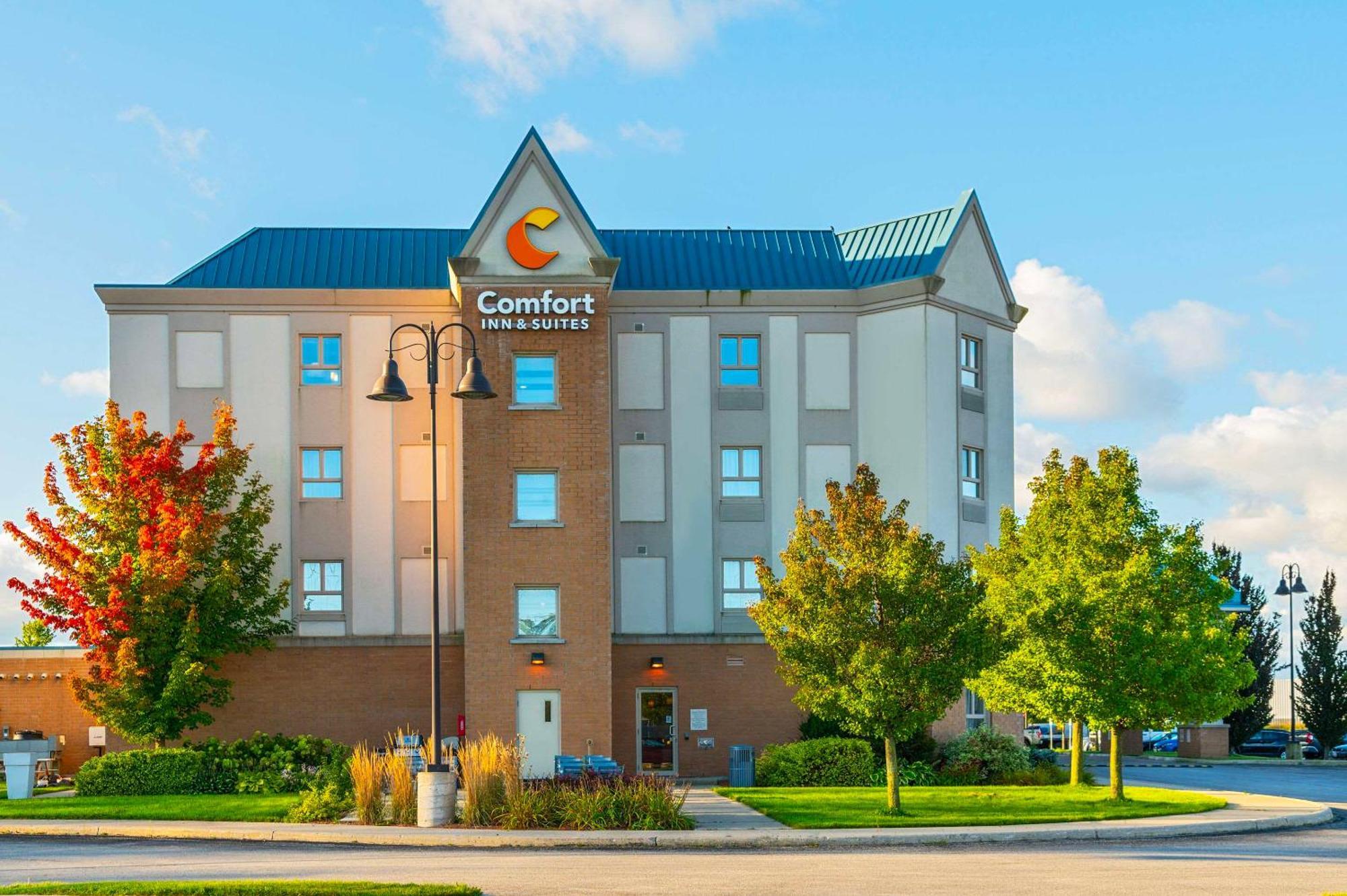 Comfort Inn & Suites Kincardine Bagian luar foto